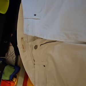 Womens white levi jeans skinny size 30